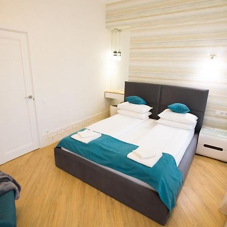 Apartment On Mosyazhna Street 4 Lviv Exterior photo